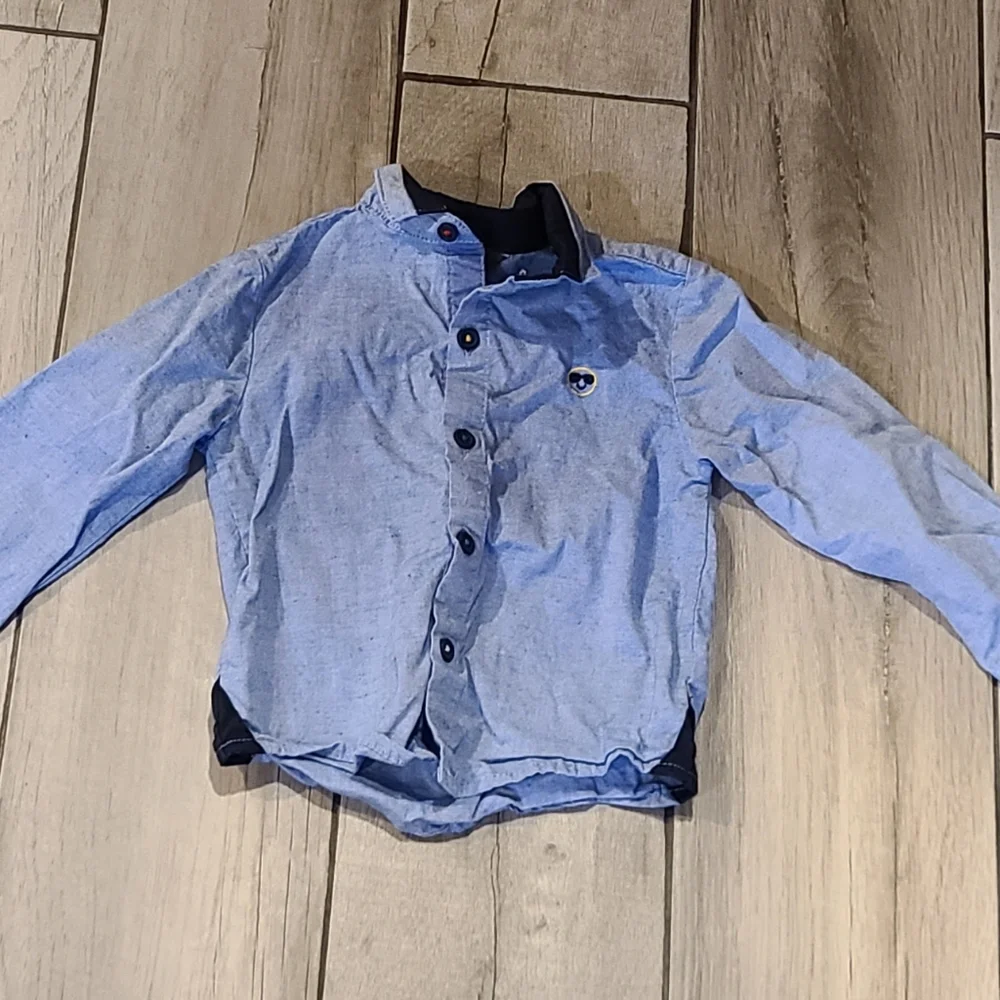 🦔Primark chambray baby button down🌻